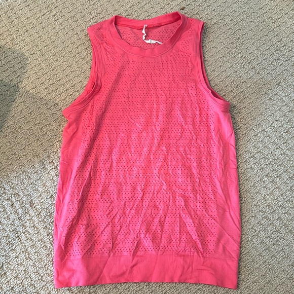 Sonic pink lululemon tank - Picture 1 of 2
